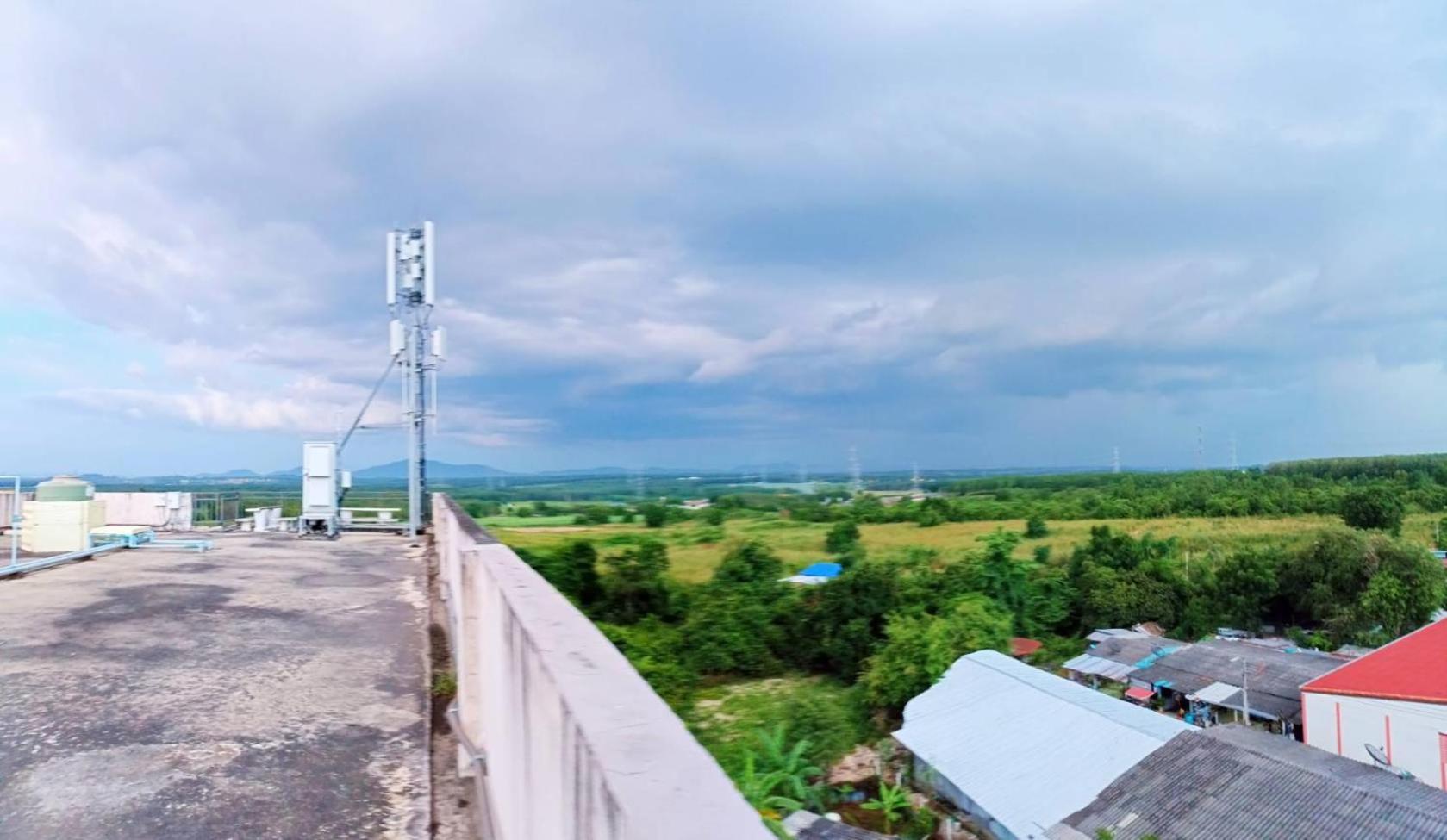 Room 9 Residence (Adults Only) Pluak Daeng Exterior foto